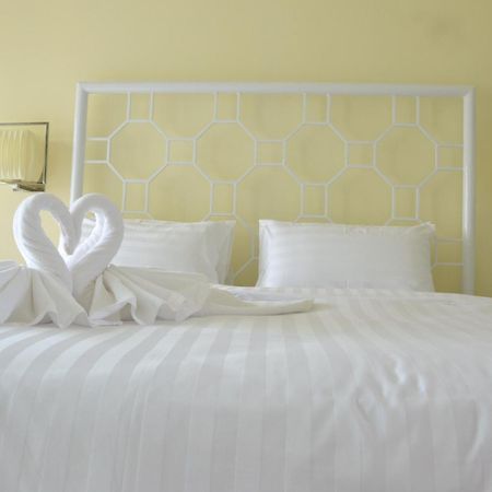 צ'ומפון Southgate Residence Hotel - Sha Certified חדר תמונה