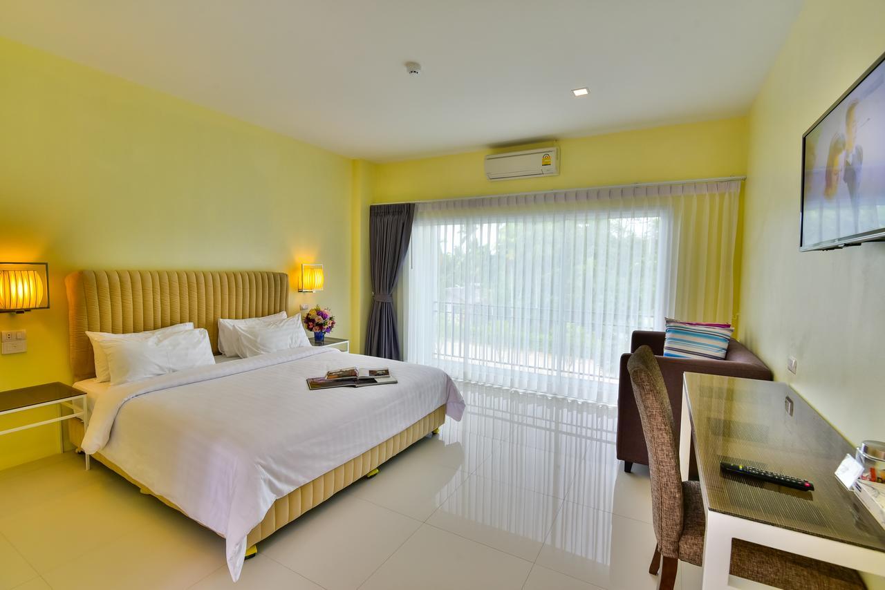 צ'ומפון Southgate Residence Hotel - Sha Certified מראה חיצוני תמונה